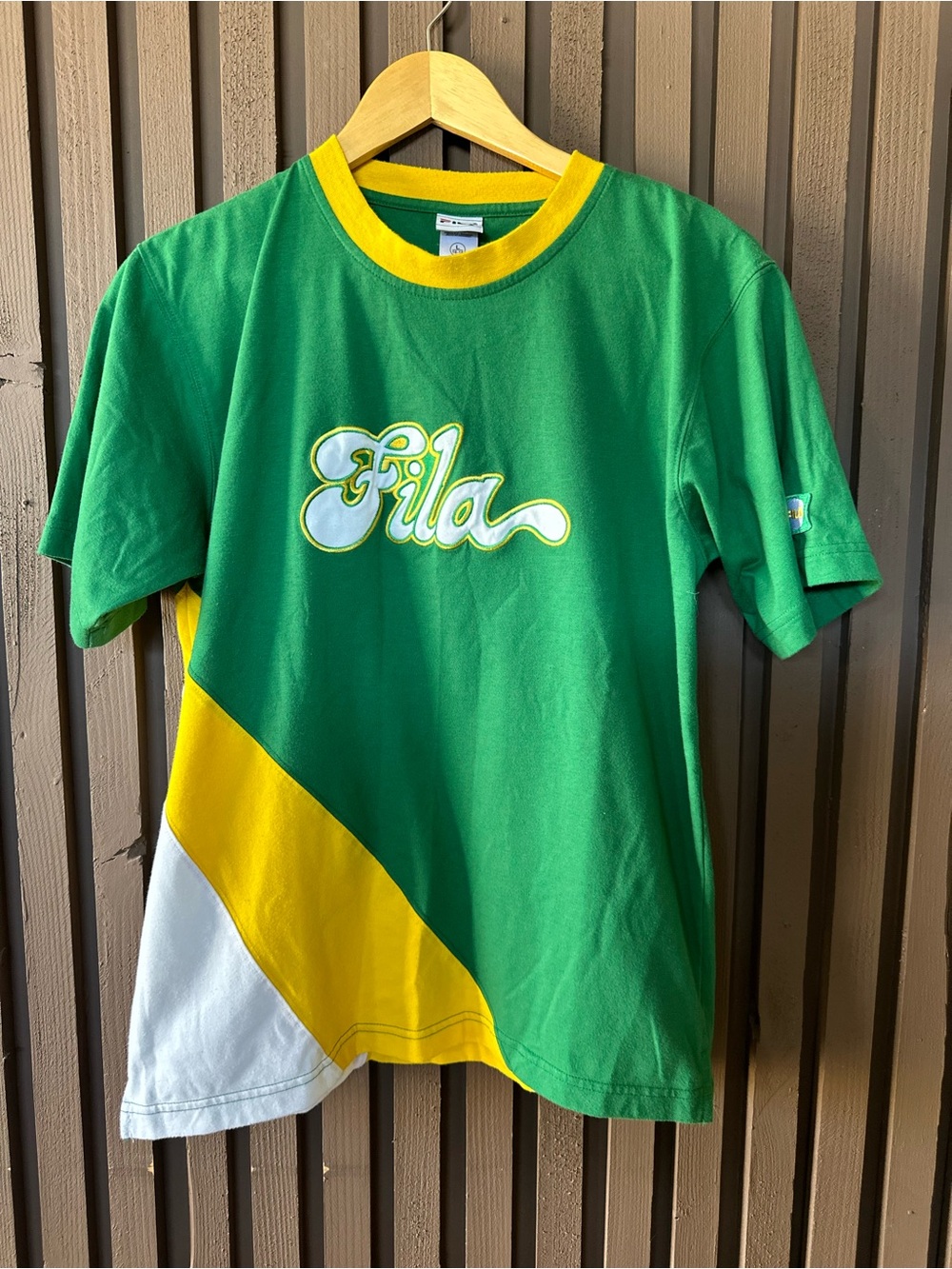 Fila Graphic Tshirt Brazil Soccer Team Kids Size L 16/18